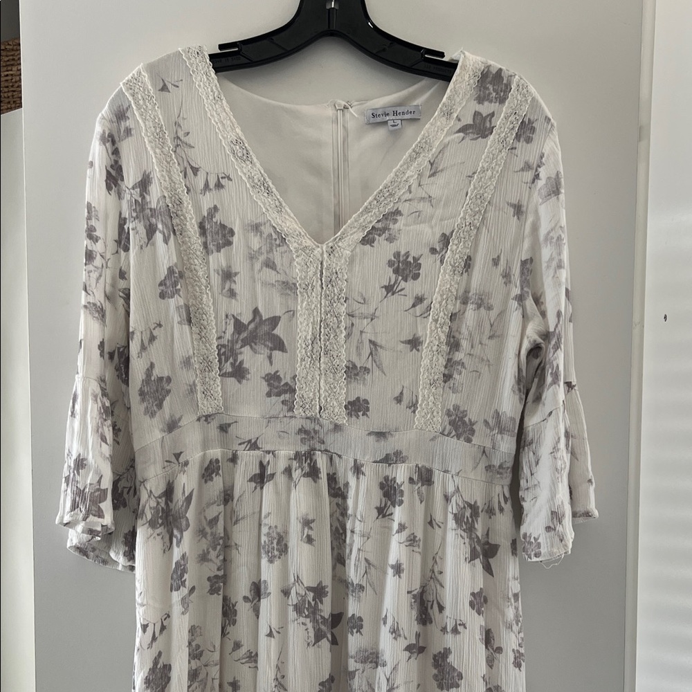 Stevie Hender white Dress with Lace Detail